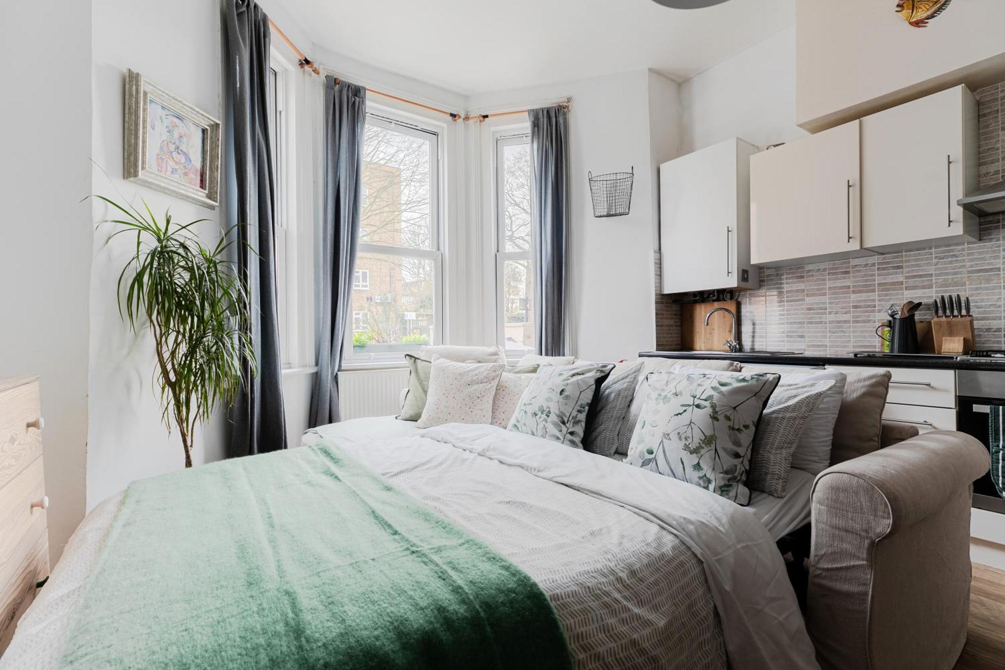 Arty Escape In Central London - Zone 2 Екстер'єр фото