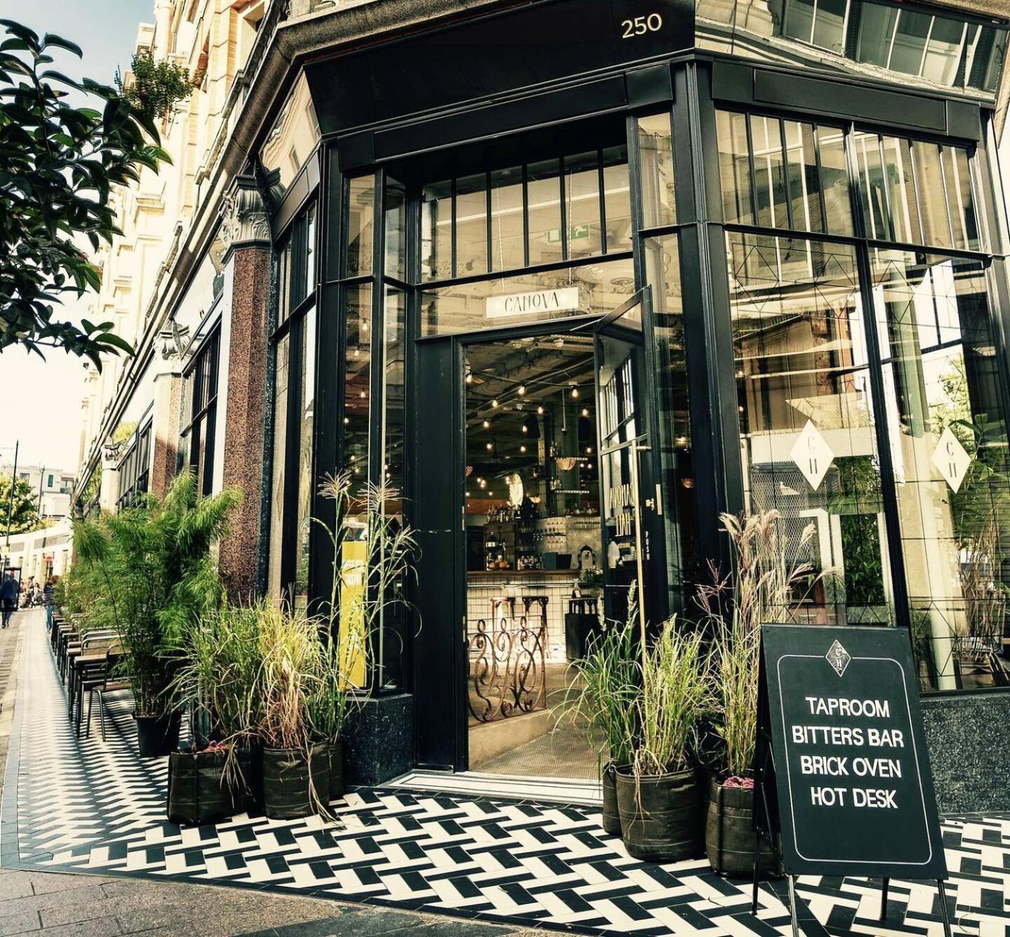 Arty Escape In Central London - Zone 2 Екстер'єр фото